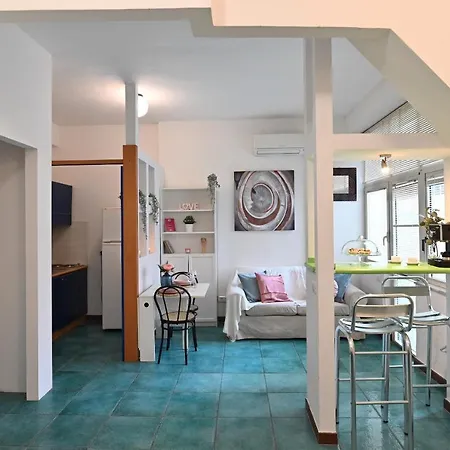 Apartment Izzhome Cagliari